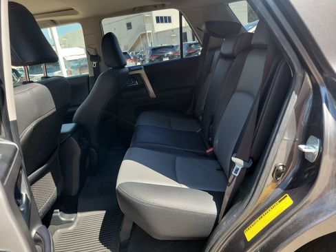 Used 2021 Toyota 4Runner SR5 Premium w/ Moonroof Package AWD/4WD image 33