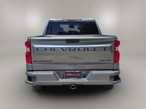 Used 2021 Chevrolet Silverado 1500 Custom w/ LPO, Dark Essentials Package AWD/4WD image 6