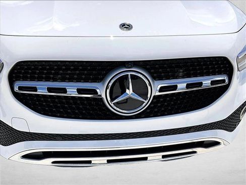 Certified 2023 Mercedes-Benz GLA 250 image 30