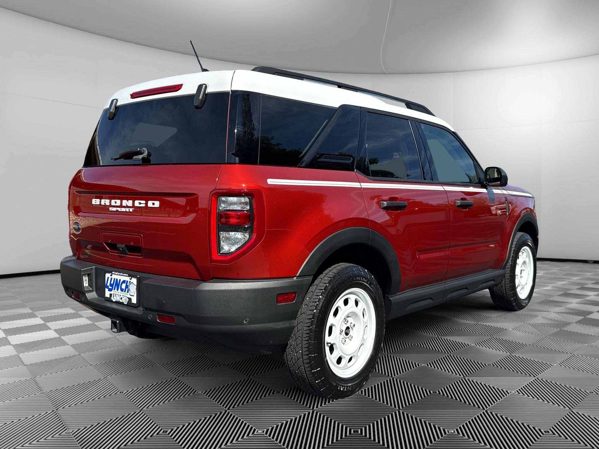 Used 2024 Ford Bronco Sport Heritage w/ Heritage Convenience Package AWD/4WD image 5