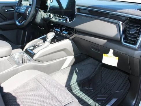 New 2026 GMC Canyon Elevation image 19