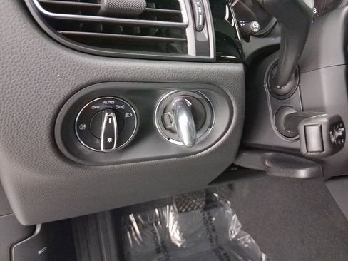 Used 2026 Porsche Macan image 20