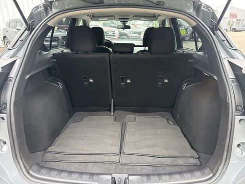 Used 2024 Nissan Kicks SV image 12