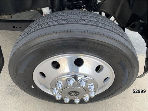 Used 2024 Ford F550 2WD Regular Cab Super Duty image 22