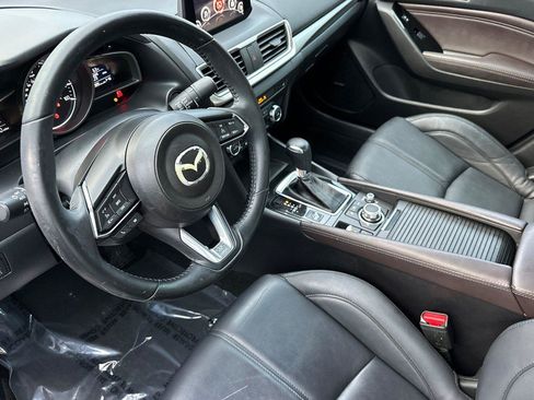 Used 2017 MAZDA MAZDA3 Touring w/ Popular Equipment Package image 10