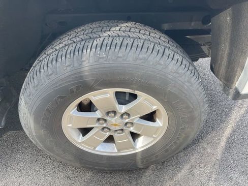 Used 2020 Chevrolet Colorado W/T w/ WT Convenience Package image 5