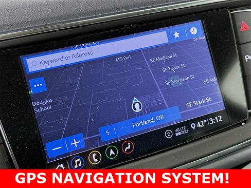 Used 2021 Buick Enclave Premium w/ Surround and Sites Package image 16