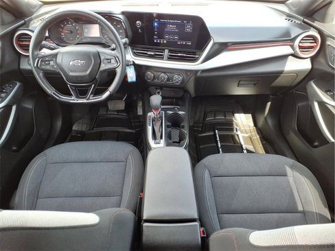 Used 2024 Chevrolet Trax RS w/ Driver Confidence Package image 19