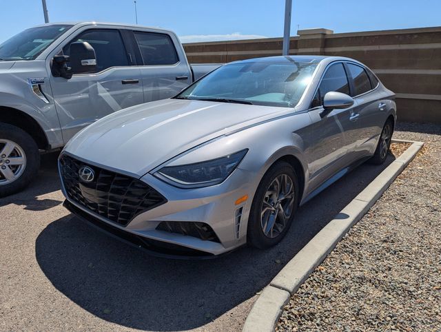 Used 2023 Hyundai Sonata SEL w/ Convenience Package FWD image 2