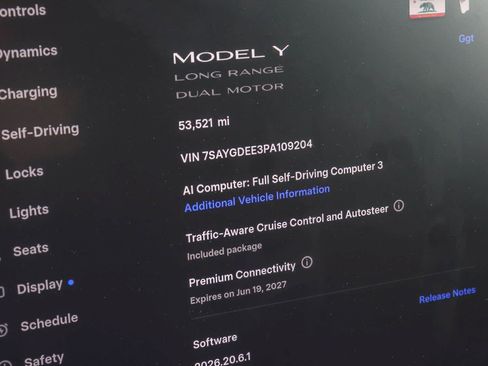 Used 2023 Tesla Model Y Long Range AWD/4WD image 26