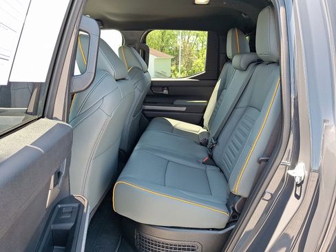 Used 2025 Toyota Tacoma 4x4 Double Cab Hybrid w/ Tow Tech Package image 12