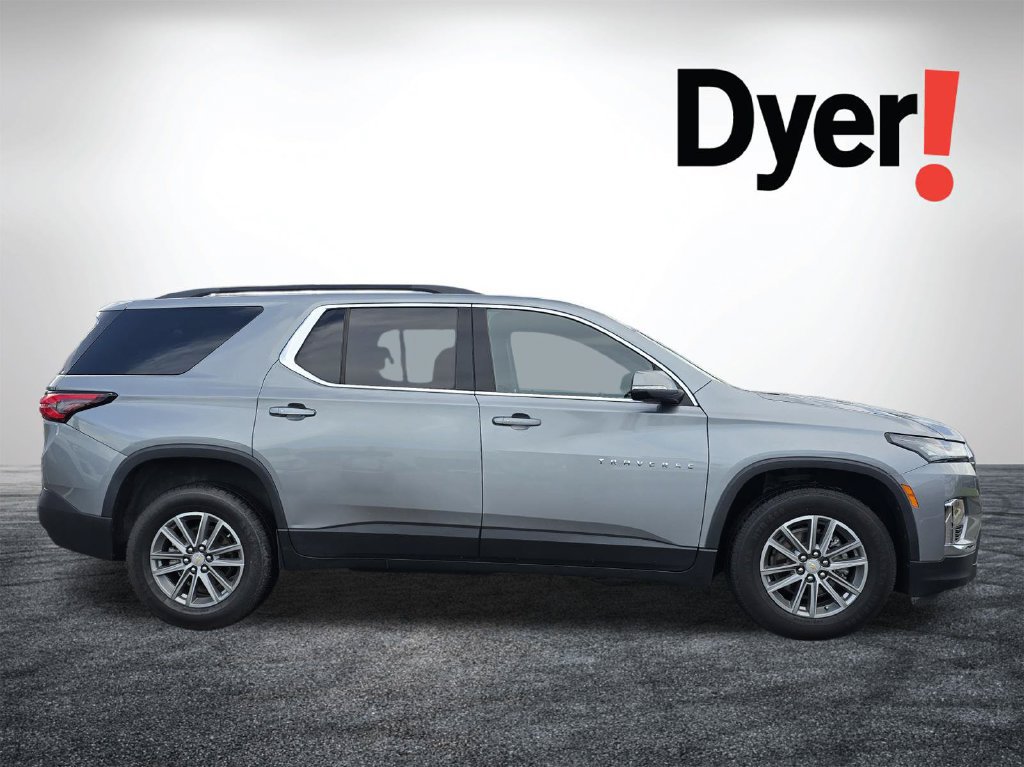 Used 2023 Chevrolet Traverse LT AWD/4WD image 3
