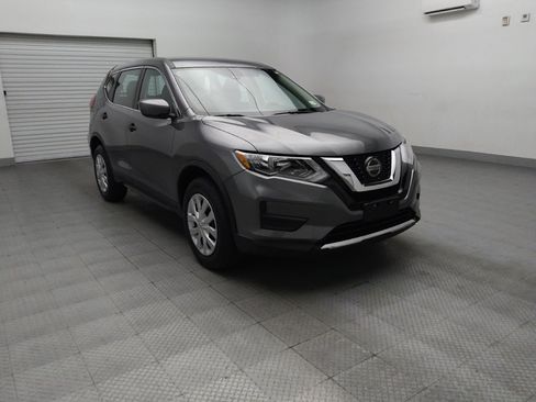 Used 2020 Nissan Rogue S AWD/4WD image 13