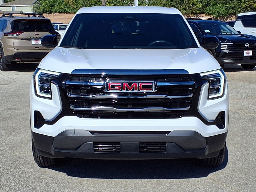 Used 2026 GMC Terrain Elevation FWD image 2