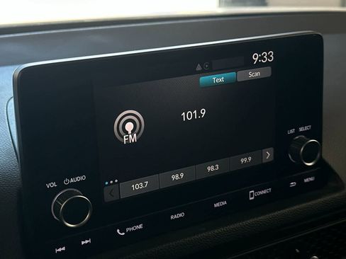 Used 2025 Honda Civic Sport image 19