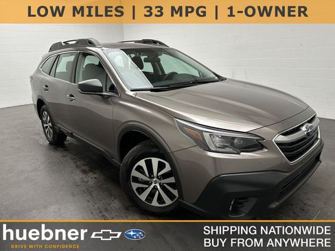 Used 2022 Subaru Outback 2.5i image 1