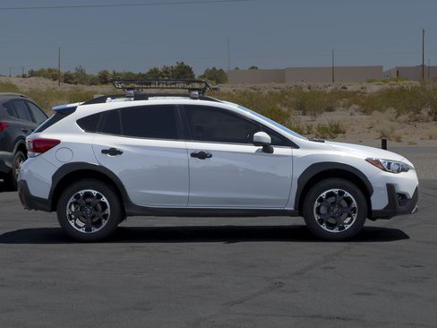 Used 2023 Subaru Crosstrek 2.0i Premium AWD/4WD image 6