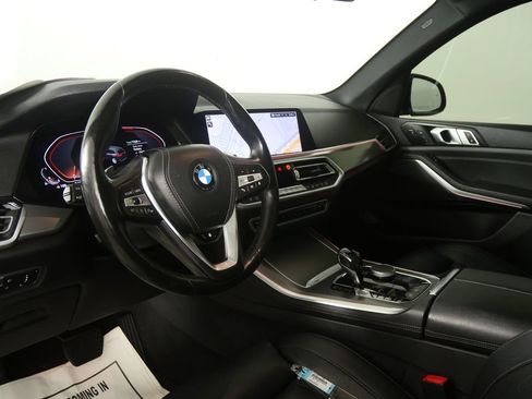 Used 2019 BMW X5 xDrive40i w/ Luxury Seating Package image 12