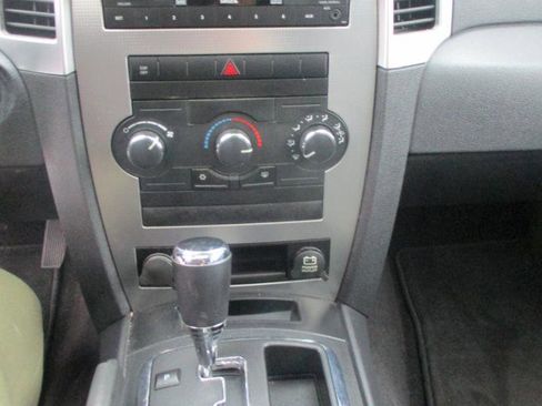 Used 2008 Jeep Grand Cherokee Laredo AWD/4WD image 11