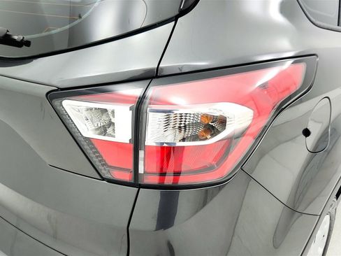 Used 2018 Ford Escape S image 27