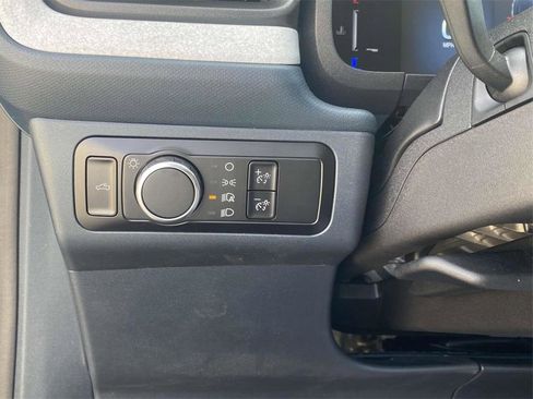 New 2025 Ford Maverick XLT w/ Equipment Group 302A image 28