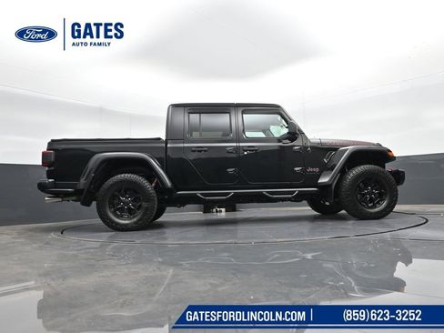 Used 2020 Jeep Gladiator Rubicon image 36