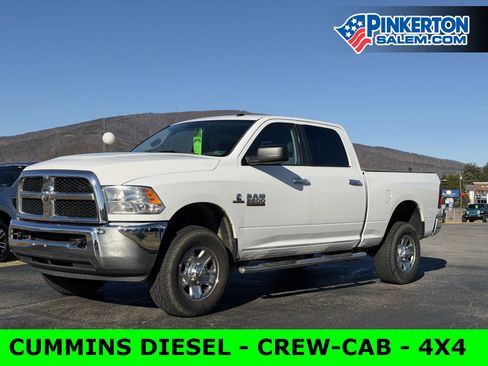 Used 2017 RAM 2500 SLT image 2