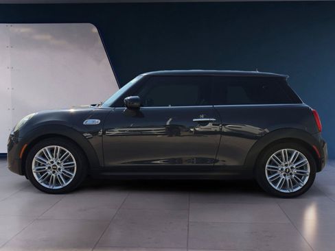 Used 2020 MINI Cooper S FWD image 2