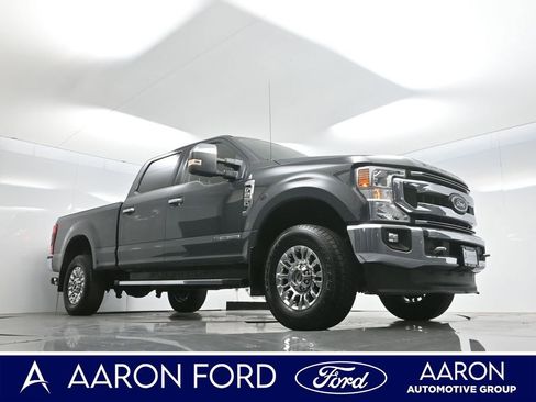 Used 2021 Ford F250 XLT w/ XLT Premium Package AWD/4WD image 3