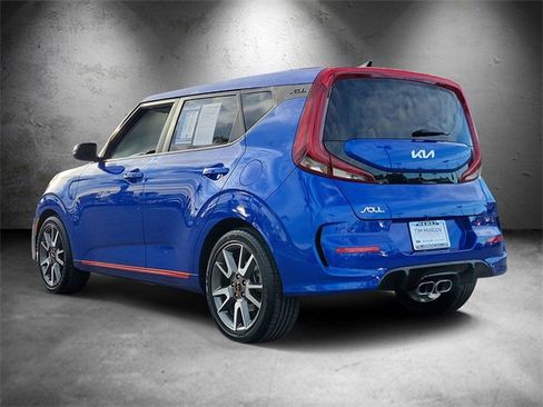 Used 2022 Kia Soul Turbo image 4