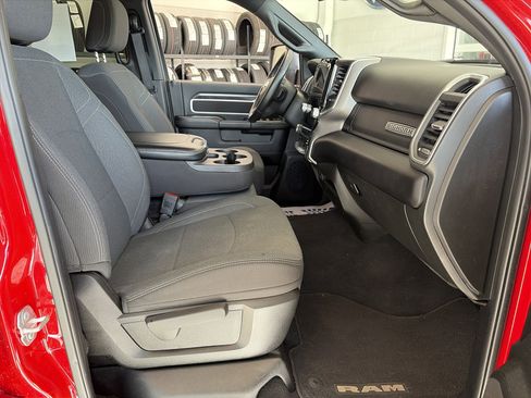 Used 2024 RAM 2500 Big Horn w/ Night Edition AWD/4WD image 34