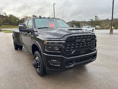 Used 2025 RAM 3500 Limited image 6