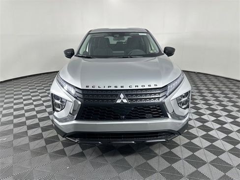 New 2025 Mitsubishi Eclipse Cross LE image 17