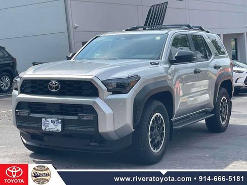 Used 2025 Toyota 4Runner TRD Off-Road Premium w/ Tow Technology Package AWD/4WD image 4