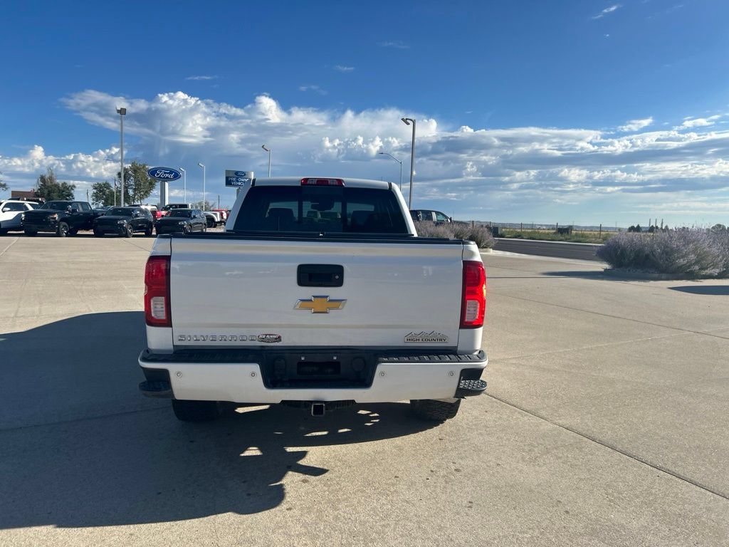 Used 2016 Chevrolet Silverado 1500 High Country w/ High Country Premium Package AWD/4WD image 4