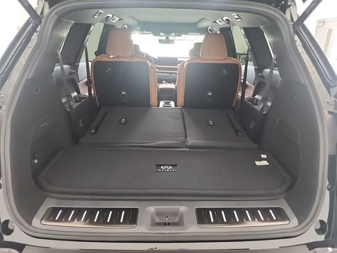 New 2026 INFINITI QX60 Autograph w/ Dark Cargo Package image 18