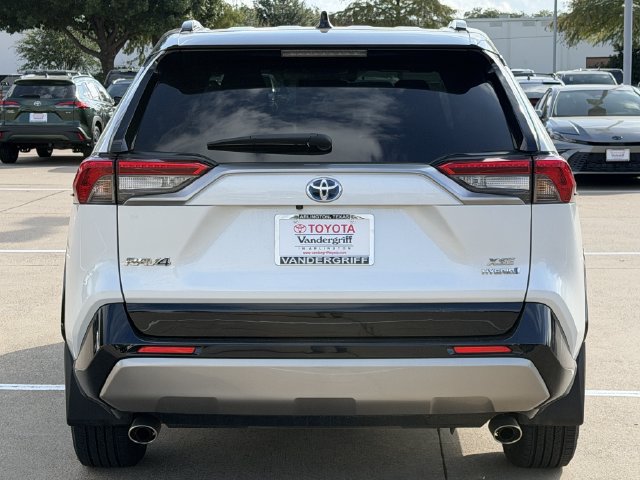 Certified 2023 Toyota RAV4 XSE w/ XSE Grade Weather Package AWD/4WD image 5