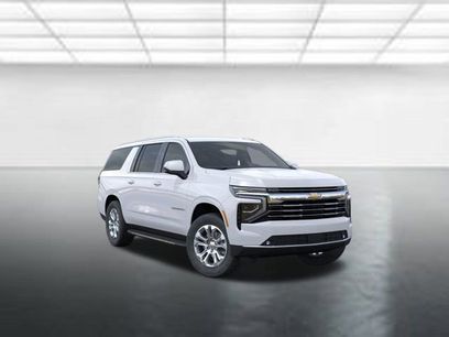 New 2026 Chevrolet Suburban LT w/ Comfort Package
