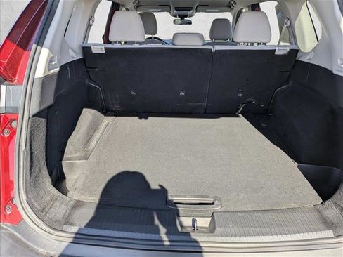 Used 2022 Nissan Rogue SV image 23