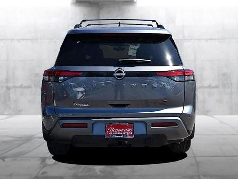 New 2026 Nissan Pathfinder Platinum image 6