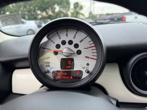 Used 2013 MINI Cooper Clubman FWD image 22