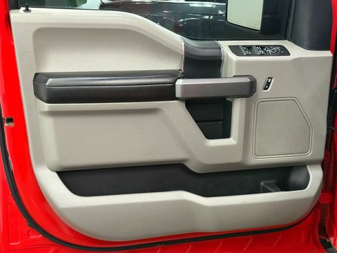 Used 2020 Ford F150 XLT RWD image 14