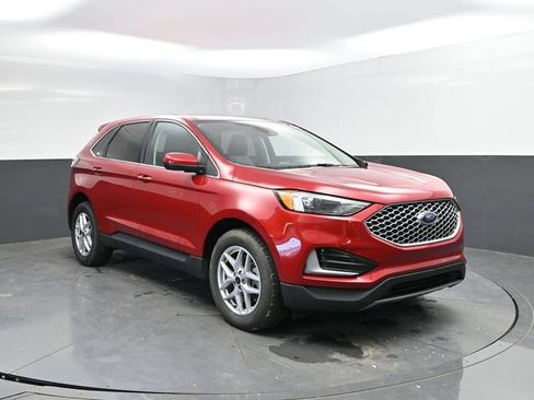 Used 2024 Ford Edge SEL AWD/4WD image 4