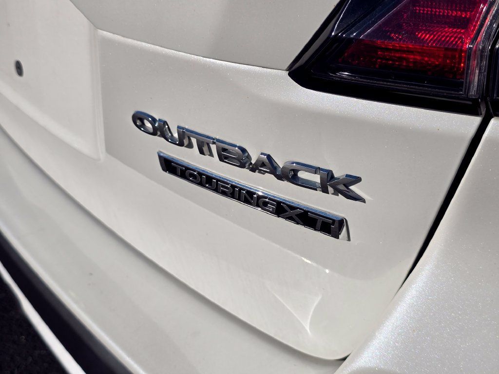 Used 2023 Subaru Outback Touring XT AWD/4WD image 11