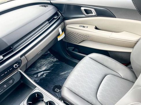 New 2026 Kia Carnival LXS image 12