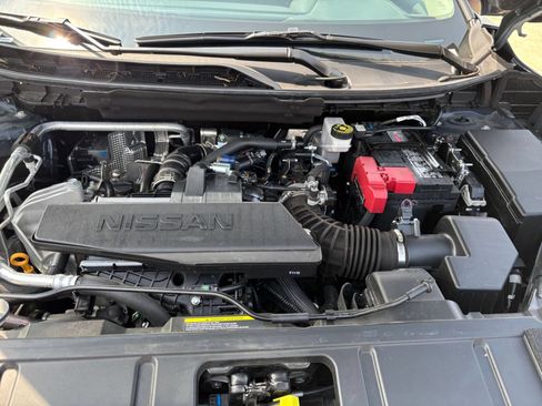 Used 2026 Nissan Rogue SL FWD image 29