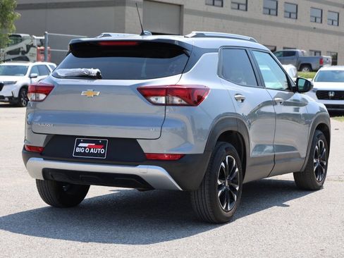 Used 2023 Chevrolet TrailBlazer LT FWD image 9