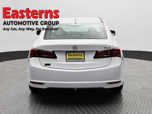 Used 2017 Acura TLX FWD image 6