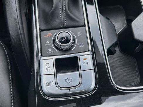 Used 2025 Kia Telluride S AWD/4WD image 26