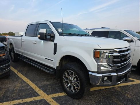 Used 2022 Ford F350 Lariat w/ Lariat Value Package AWD/4WD image 2